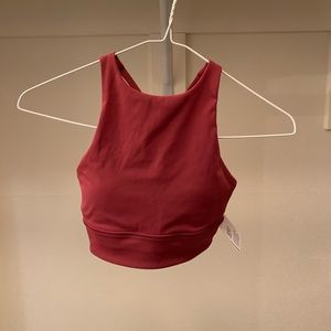 Lululemon brand new sport top